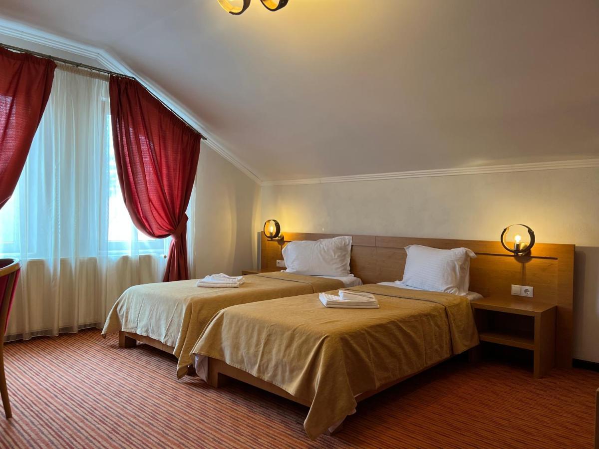 Casa Manu Hotel Sibiu Bagian luar foto